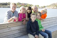 029032_IMS15_JuniorBasicHoodKids.jpg