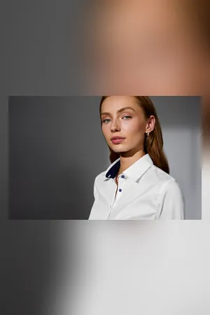 SEVEN SEAS Fine Twill Contrast | modern | Damen Weiss