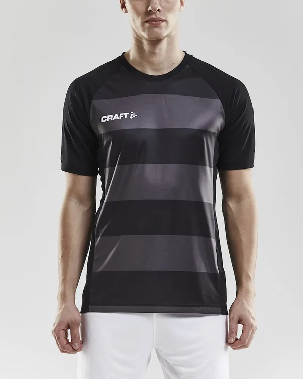 1905563_9999_PROGRESS Jersey Graphic Men_C1.jpg