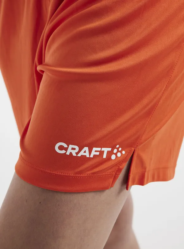 1905576-573000_CRAFT SQUAD SHORT SOLID W_Closeup4.jpg