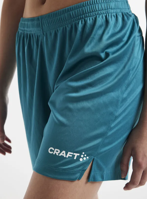 1905576-625000_CRAFT SQUAD SHORT SOLID W_Closeup4.jpg