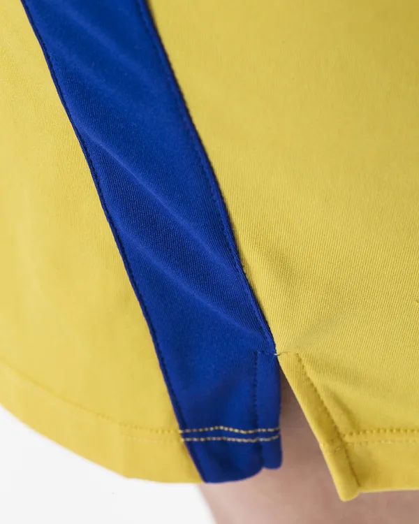 1905577_3552_PROGRESS Short Contrast WMN_C3.jpg