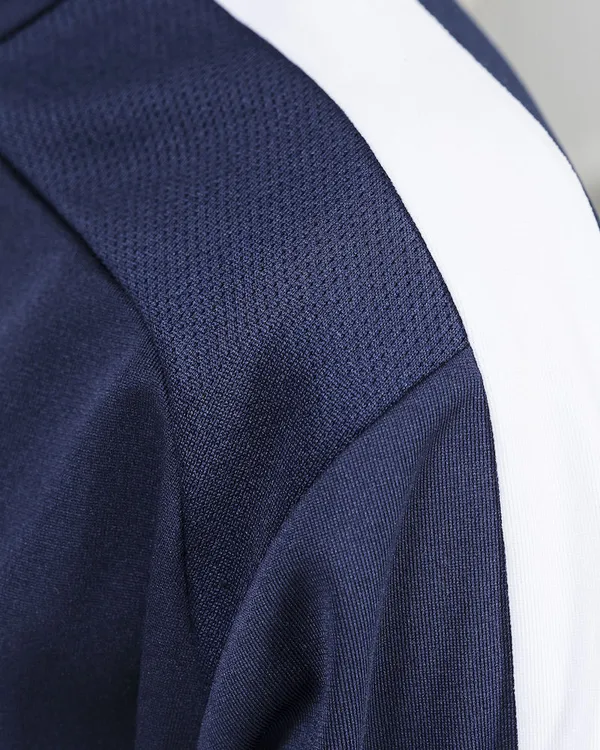 1905640_1390_PROGRESS Jacket_C3.jpg