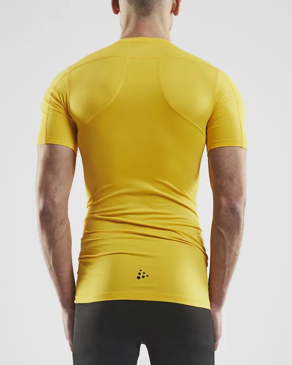 1906855_552000_Pro Control Compression Tee Uni_C3.jpg