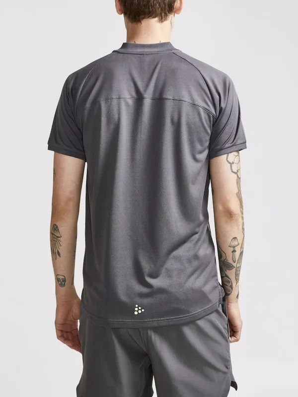 1908225-985541_Pro Control Impact Polo M_Closeup2.jpg