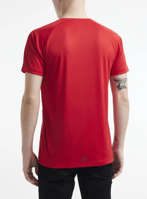 1909878-430000_Core Unify Training Tee M_Closeup2.jpg