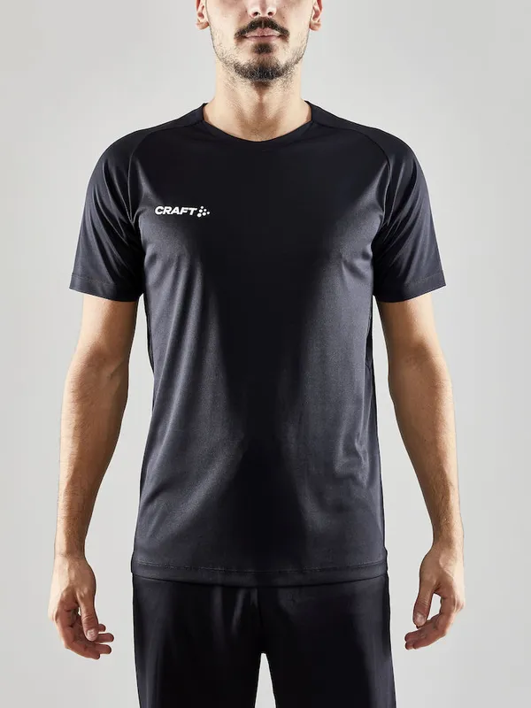 1910142-999000_Evolve Tee M_Closeup1.jpg