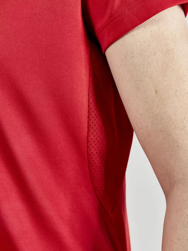 1910143-430000_Evolve Tee W_Closeup5.jpg