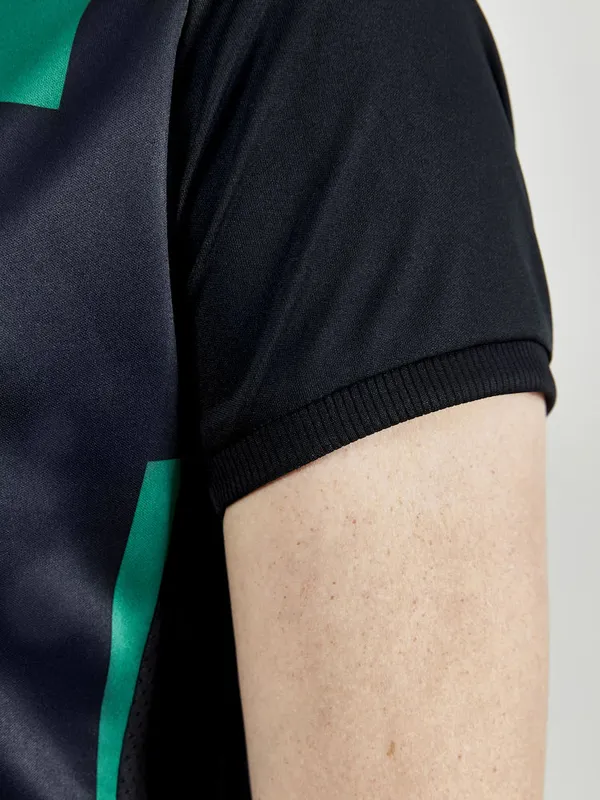 1910176-999651_Progress 2.0 Stripe Jersey W_Closeup5.jpg