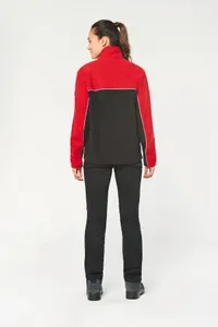 1912467-999000_ADV Essence Jersey Hood Jacket W_Closeup1.jpg