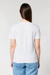 Das Damen-T-Shirt mit weitem Rundhalsausschnitt