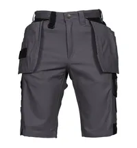 5527 SHORT MET SPIJKERZAKKEN