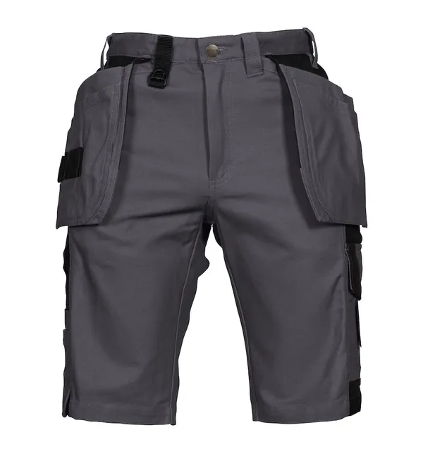 5527 SHORT MET SPIJKERZAKKEN