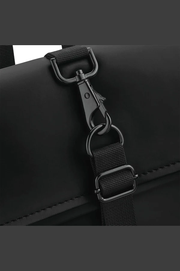Rucksack mit Roll-Top-Klappe aus mattem Polyurethan