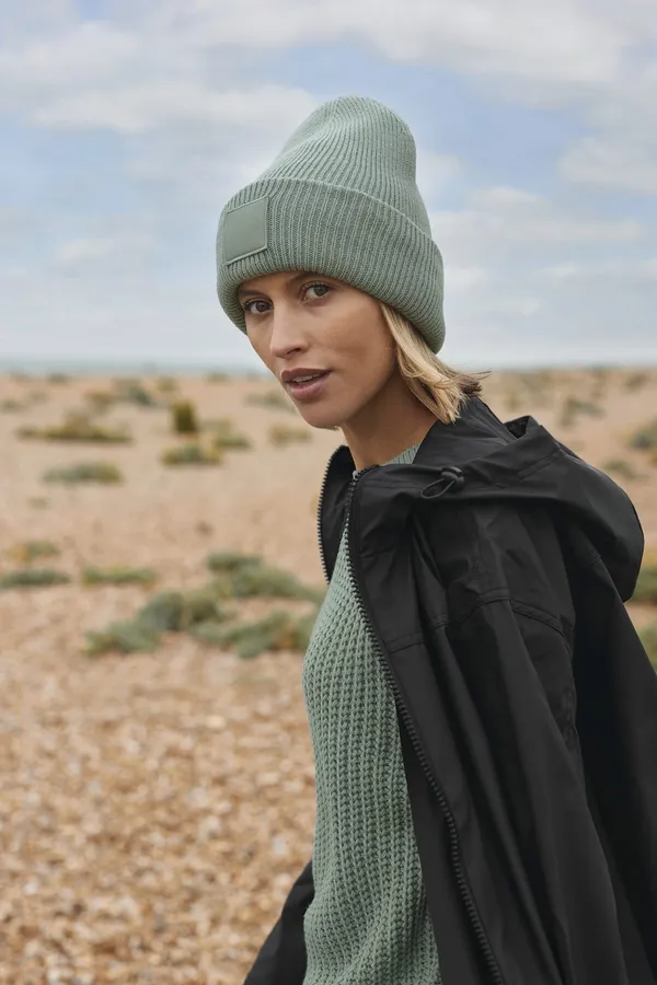 Beanie with wide turn-up and matching patch