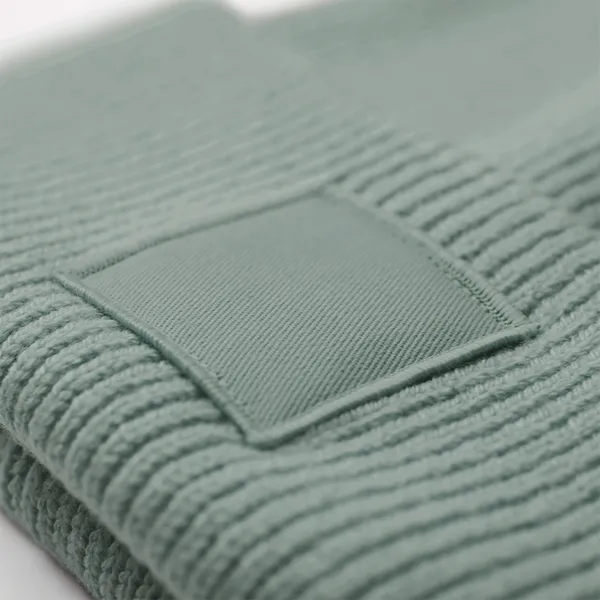 Mütze mit breiter Krempe und Ton-in-Ton-Patch