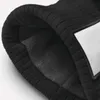 Mütze mit aufgesetztem Patch