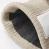 Mütze mit aufgesetztem Patch