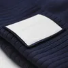 Mütze mit aufgesetztem Patch