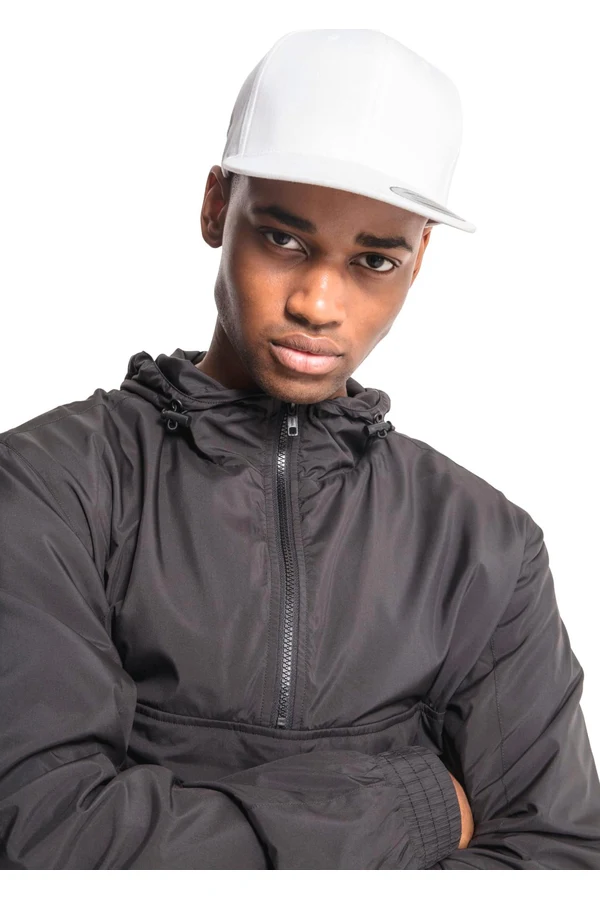 Snapback-Cap aus biologischer Baumwolle