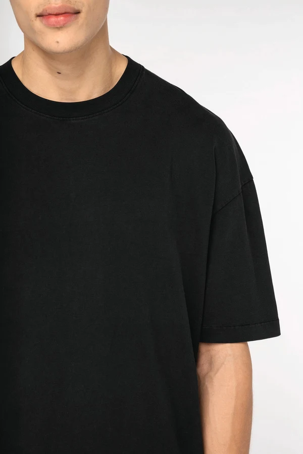 Eco-friendly men's washed effect oversized t-shirt