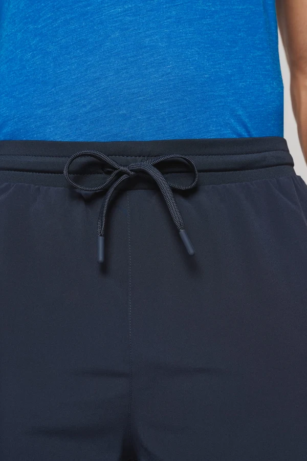 Umweltfreundliche 2-in-1-Shorts mit integrierter Untershort für Herren