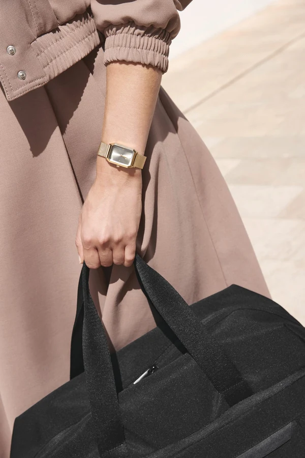 Tasche f