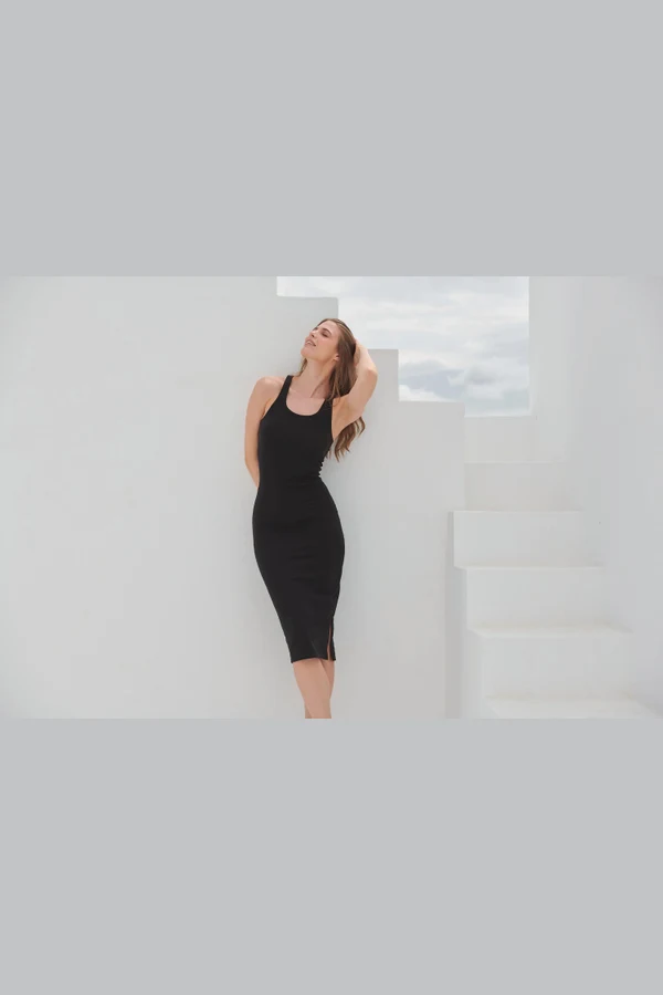 Kleid für Damen mit Ringerrücken