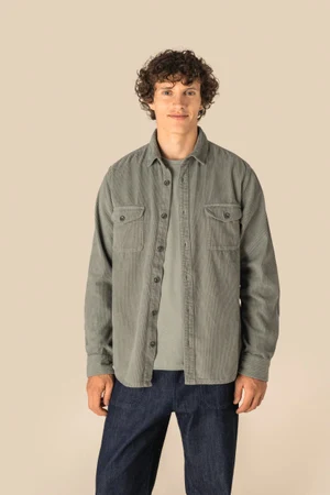 Umweltfreundliche ausgewaschene Herren-Hemdjacke aus Kord
