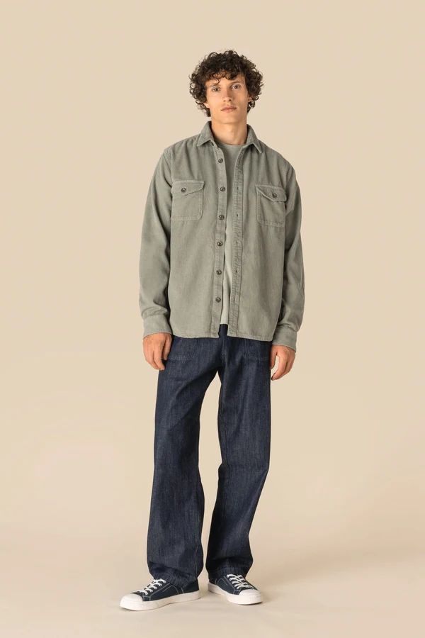 Umweltfreundliche ausgewaschene Herren-Hemdjacke aus Kord