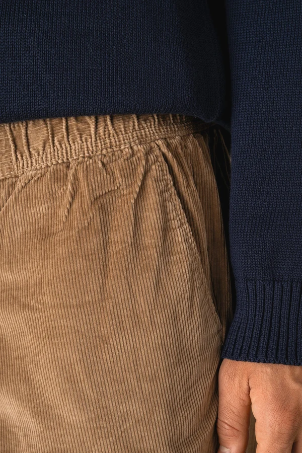 Umweltfreundliche Herren-Shorts aus Kord