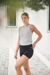 Ladies' shorts with phone pocket