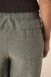 Ausgewaschene Damenhose aus Leinen