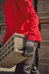 Handschuhe zum Schutz gegen Schnittverletzungen und Stößen