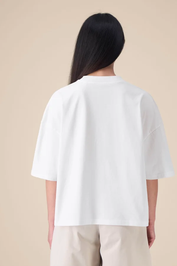 Das Unisex-T-Shirt Boxy aus recycelter Baumwolle