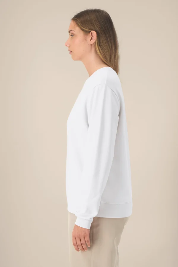 Das Damen-Rundhals-Sweatshirt aus recycelter Baumwolle