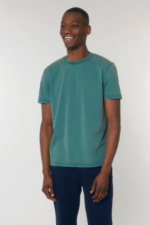 Das Garment-Dyed Unisex-T-Shirt