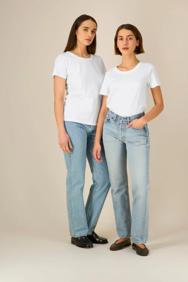 Das Fitted Damen-T-Shirt