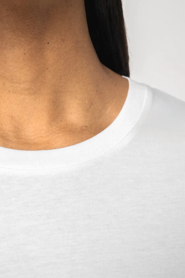 Umweltfreundliches Unisex-T-Shirt mit langen Ärmeln
