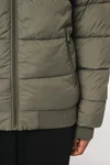 Umweltfreundliche Unisex-Steppjacke mit Teddykragen