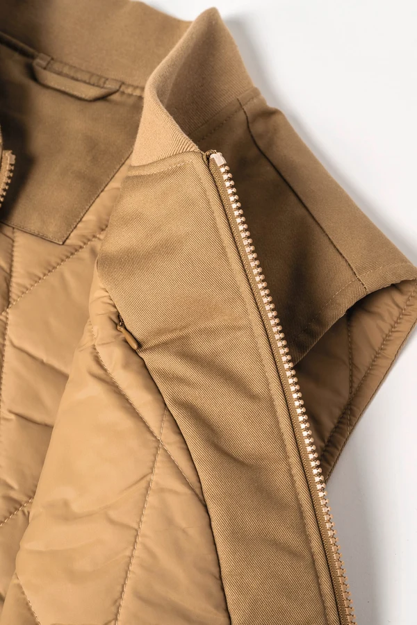Umweltfreundlicher Gesteppte Unisex-Twill-Bodywarmer mit Teddykragen