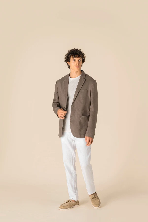 Herren-Blazer aus verwaschenem Leinen