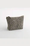 Clutch aus Canvas mit Leopardenmuster