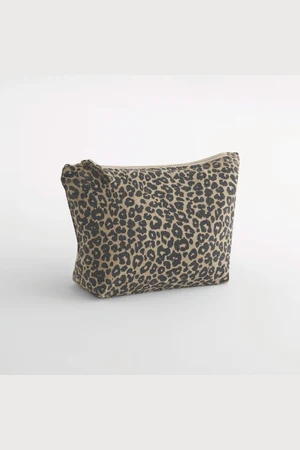 Clutch aus Canvas mit Leopardenmuster