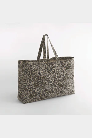Oversize-Tragetasche aus Canvas mit Leopardenmuster