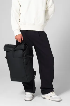 Everyday Carry 25 Litre Roll-Top Backpack Black