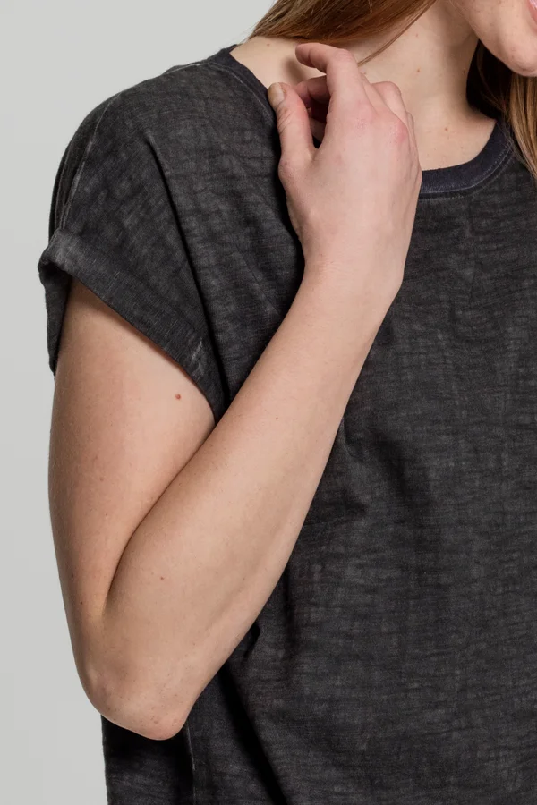 Ladies` Spray Dye Extended Shoulder Tee Darkgrey (Spray Dye)