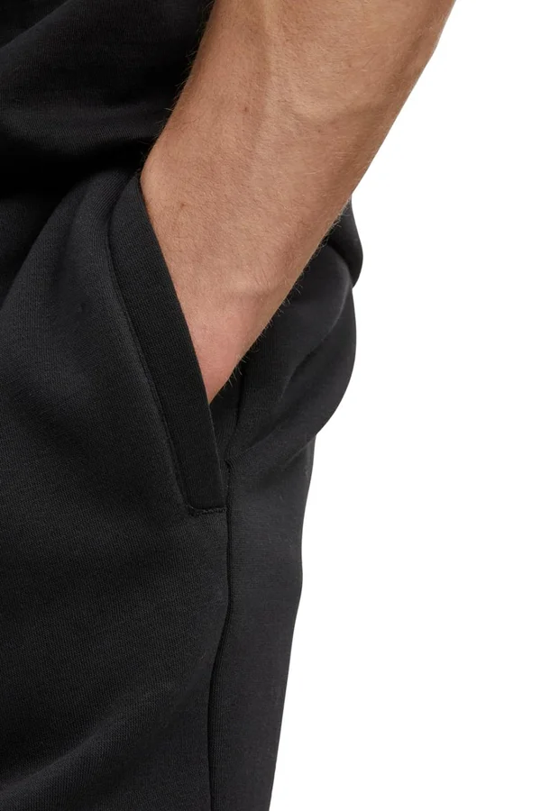 Basic Trackpants Black