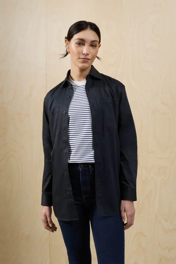 Utility 2.0 Service Shirt Black (ca. Pantone Black 3C)