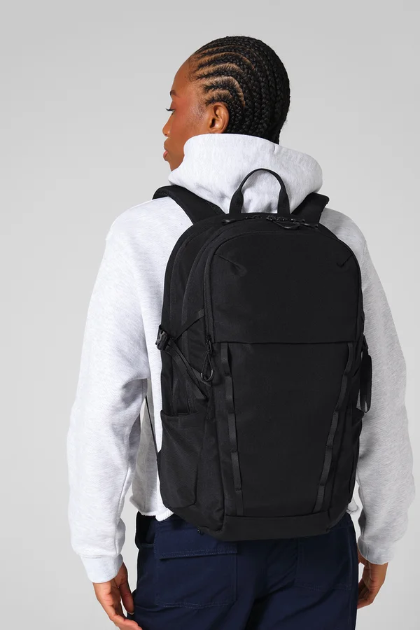 Active Outdoor 25 Litre Daypack Black